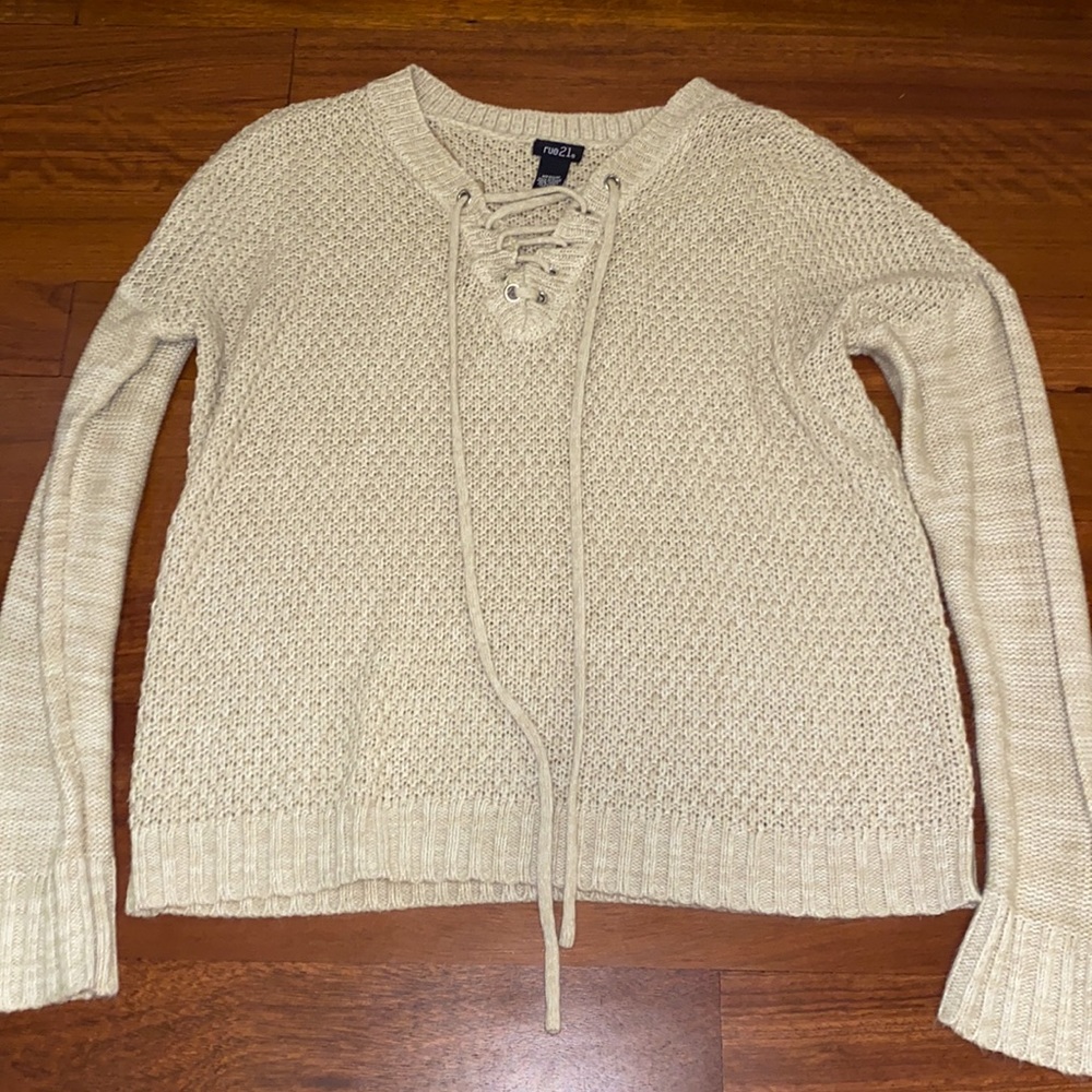 Biege Sweater with Ties